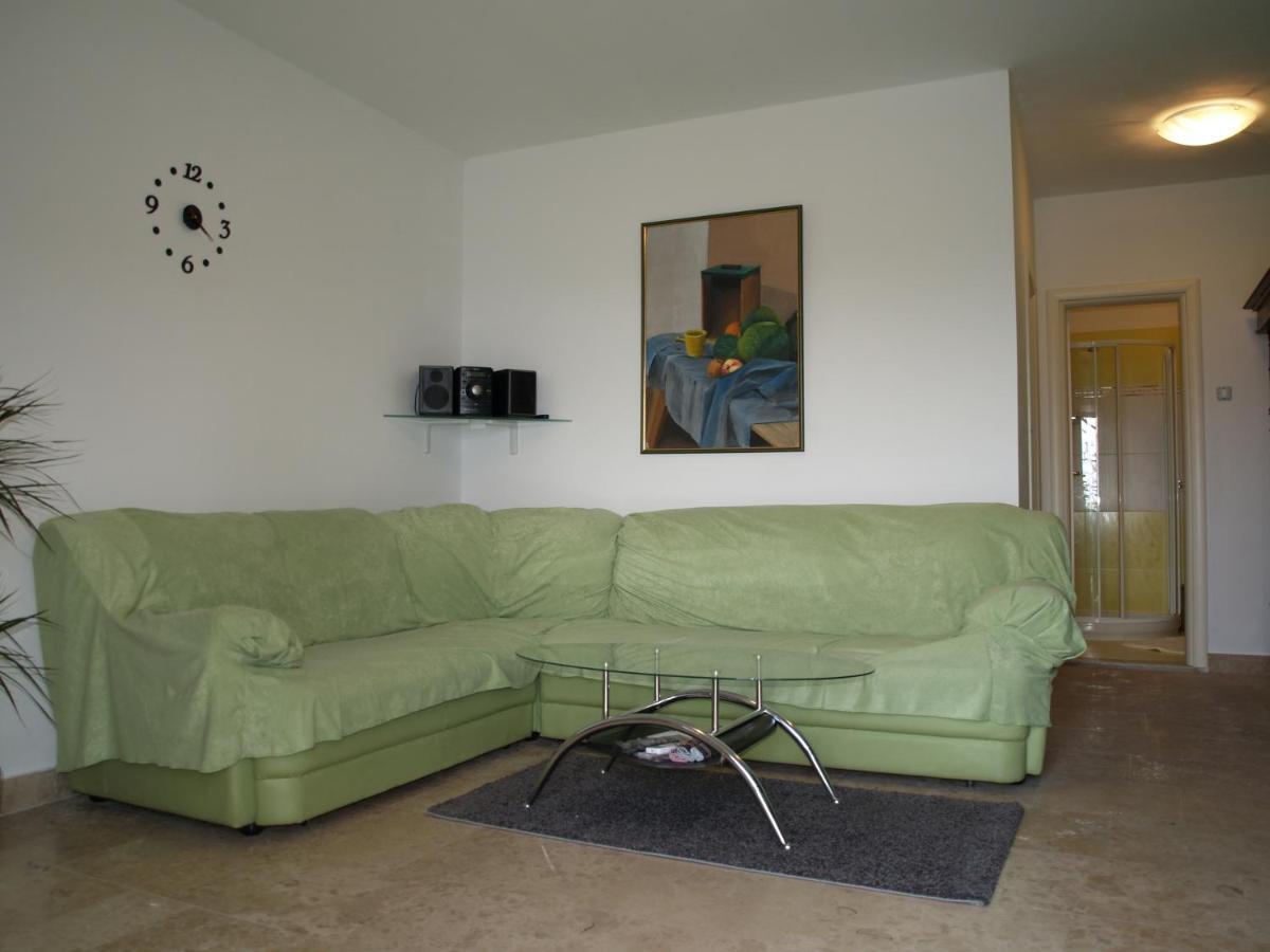 Apartment Pud Oreh Roč Cameră foto
